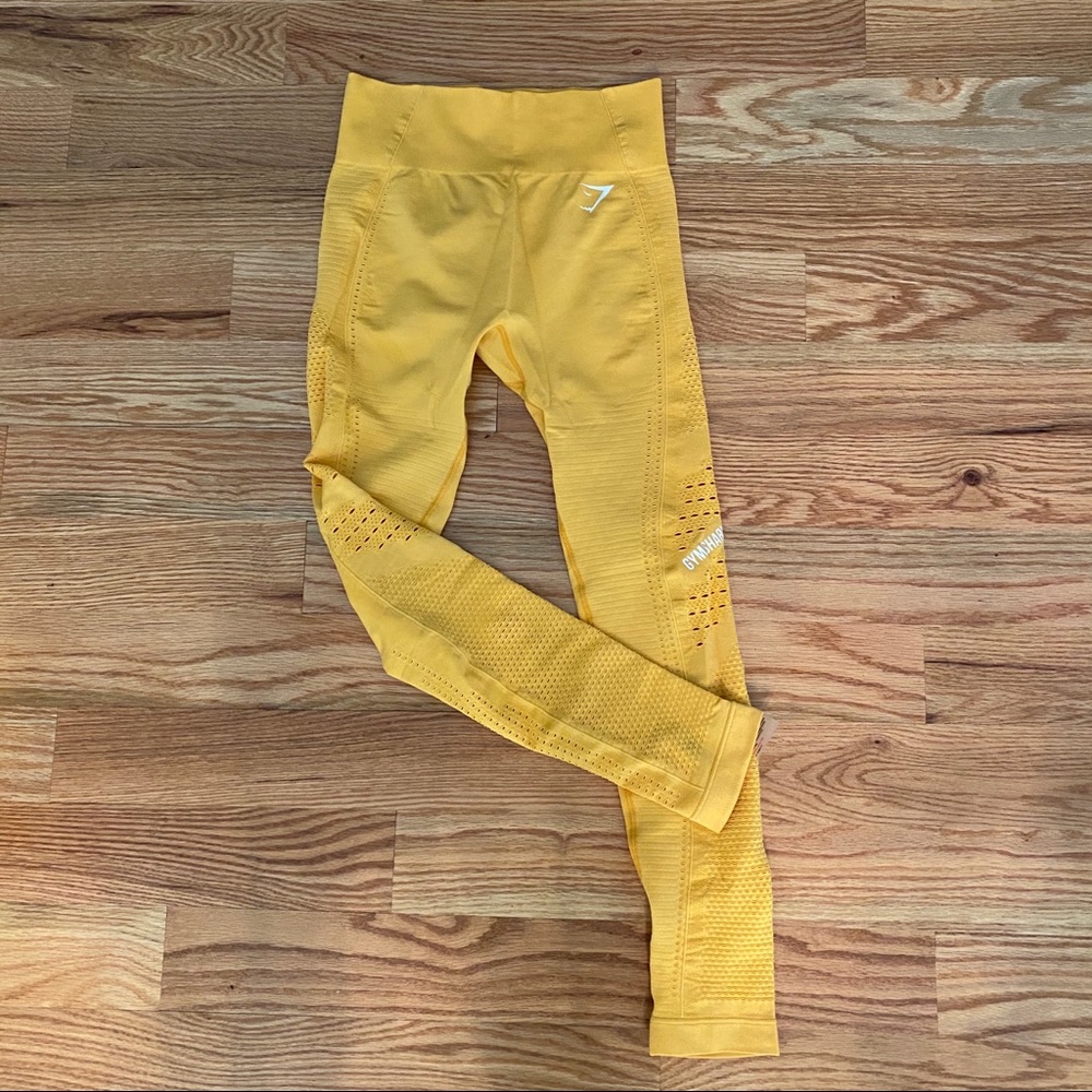 Gymshark Dry Moisture Management Leggings